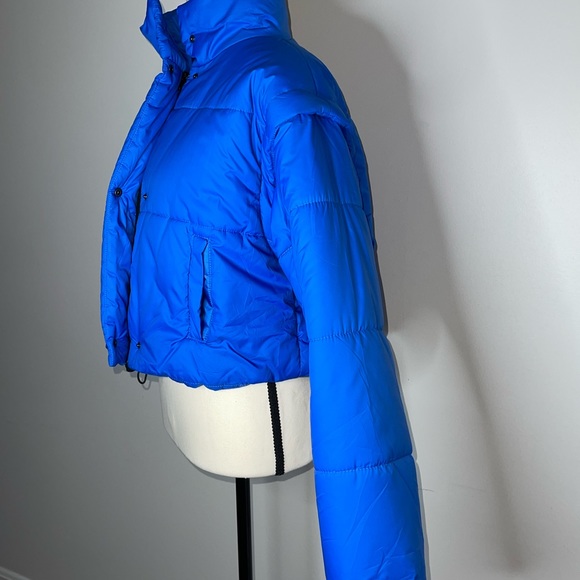 Blue Puffer Jacket/ Vest Size: medium - Picture 4 of 7